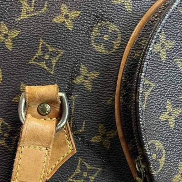 Louis Vuitton Monogram Ellipse GM Shoulder Bag